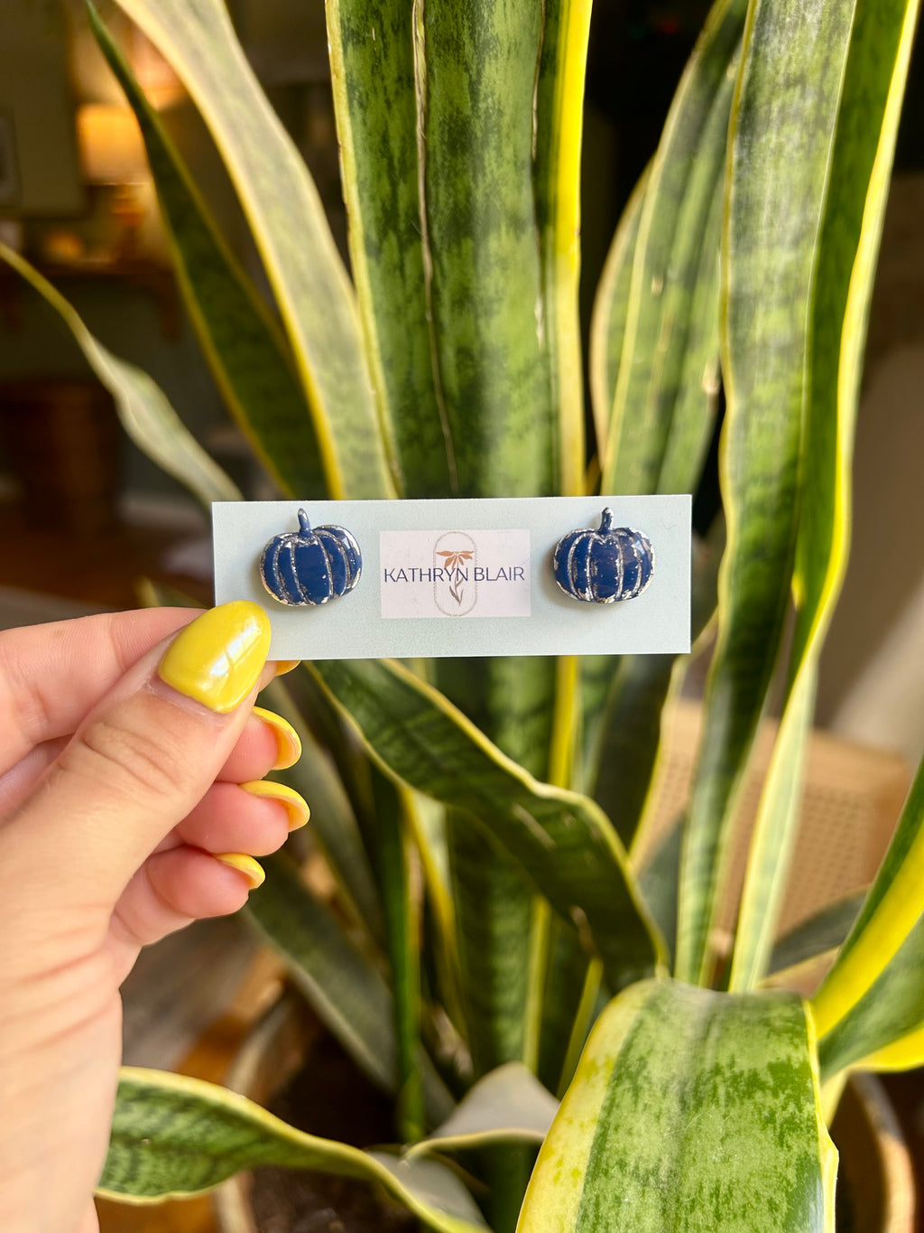 Navy Pumpkin Studs (silver)